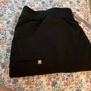 Figs Kade cargo scrub pants - like new!